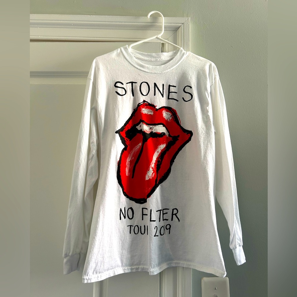 NWOT - 2019 The Rolling Stones No Filter Tour White Long Sleeve Shirt
